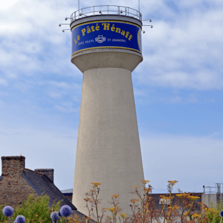 The Hénaff water tower