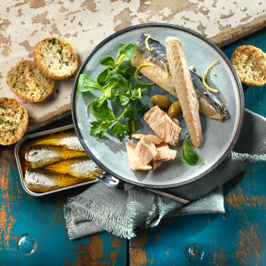Canned mackerel in a plate